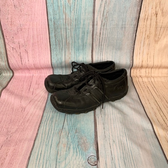 Mens dr martens lace up shoes size 7 - Picture 1 of 11